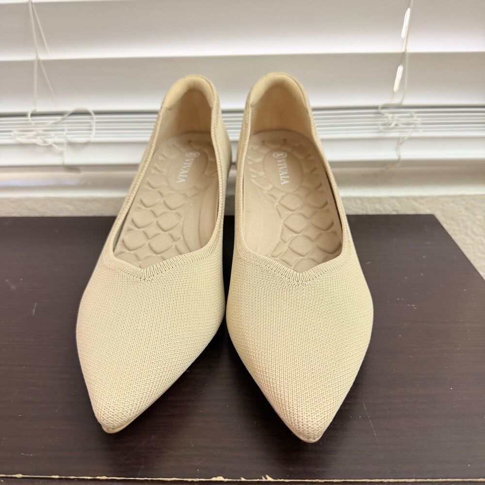 VIVAIA Scarlett Pointed Toe Kitten Heels Beige Knit Pumps Size 40 / US 9 - Picture 3 of 16